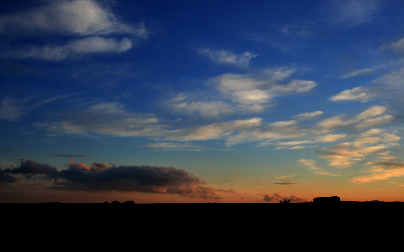 leyu乐鱼官网登录入口-球队在防守端节奏控制是否影响对手出手选择，怎样防守控球队员