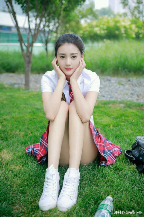 APP下载 LY Sports-欧洲杯难忘瞬间：看点满满，泪点也多，欧洲杯太精彩了