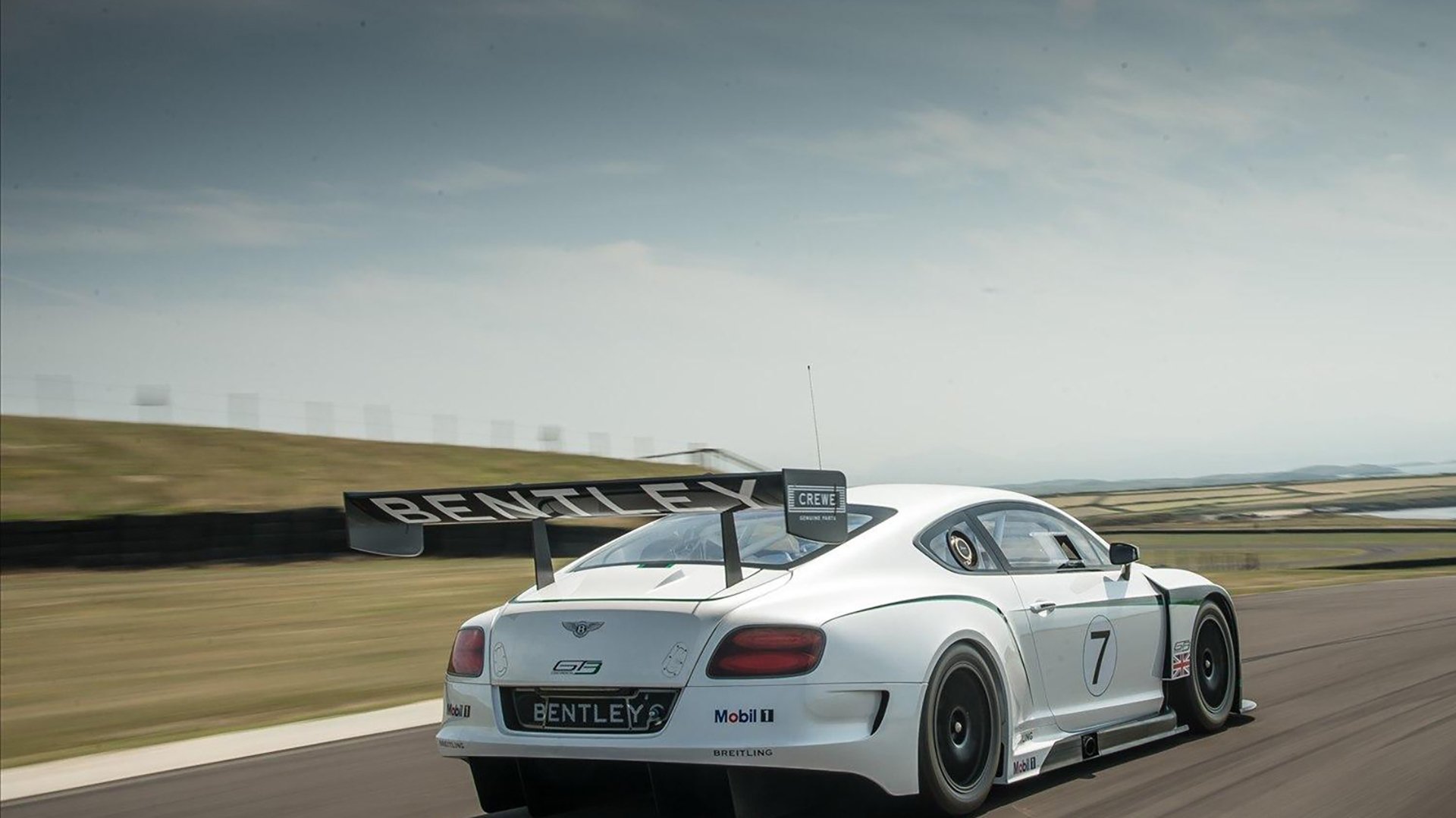 乐鱼电竞在线平台-中国篮球与媒体融合赛事传播新形式，中国篮球与nba接轨主要体现在中国的优秀球员  第3张